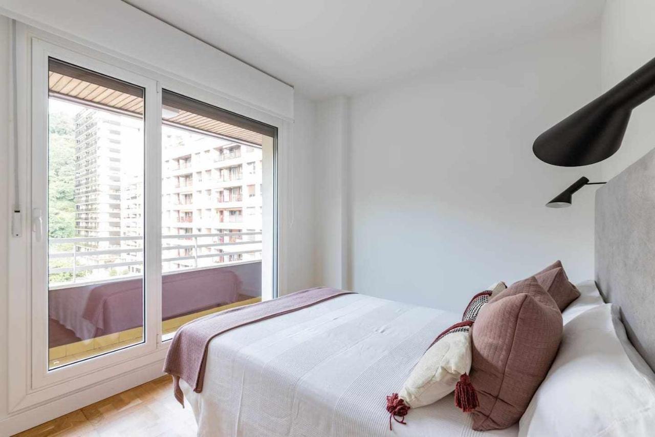 New Amara Suite Friends & Families Parking San Sebastian Exterior photo